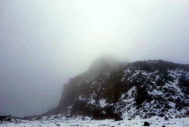 Erciyes e Yağan Kar Sonrası Kayseri de Sıcaklık Sıfıra Düştü 1