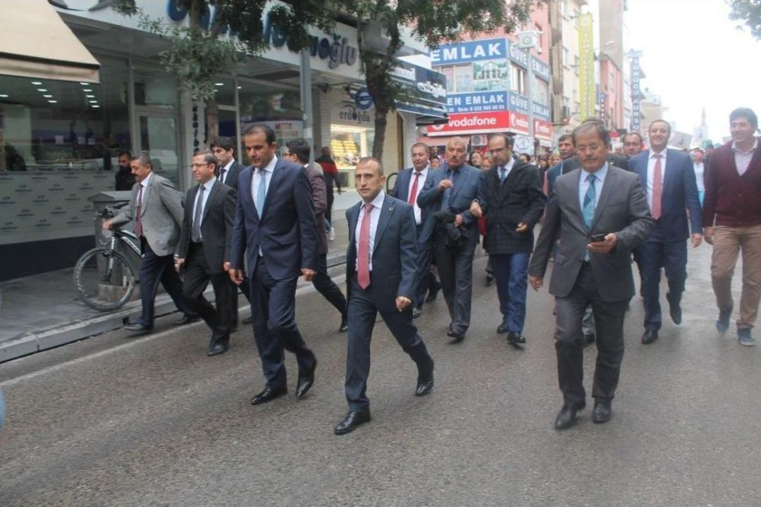 Sağlıklı Yaşam İ&ccedil;in &lsquo;her G&uuml;n 10.000 Adım&rsquo;