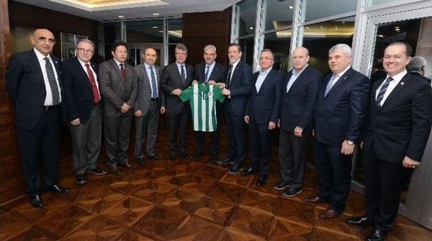 Btso, Bursaspor&rsquo;a Desteğini S&uuml;rd&uuml;r&uuml;yor