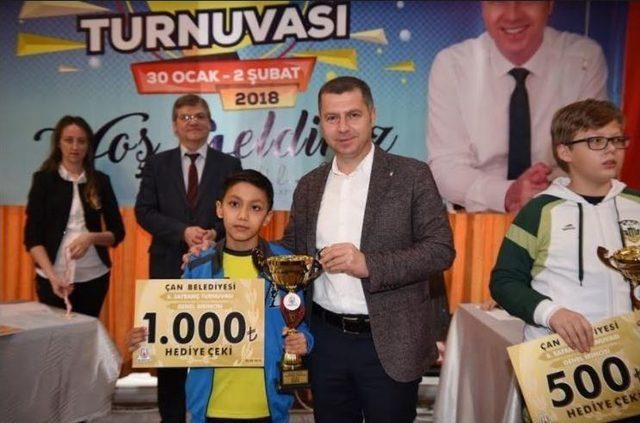 Çan Belediyesi 6. Satranç Turnuvalarında Ödüller Sahiplerini Buldu