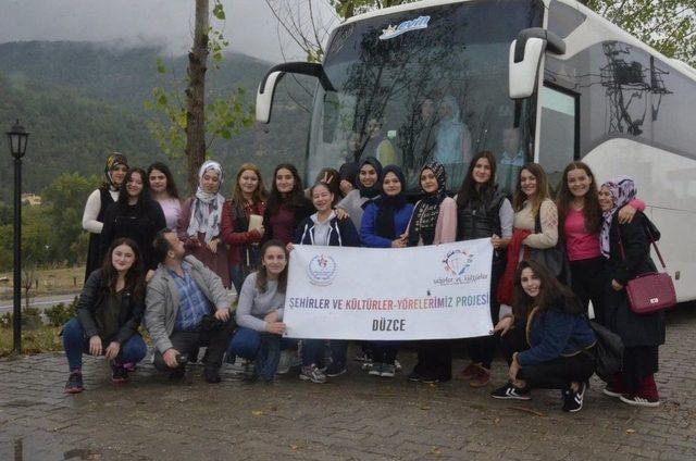 Gençler Amasra Ve Safranbolu’yu Gezdi