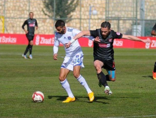 Gaziantep Büyükşehir Belediyespor-Gaziantepspor: 1-3 (Türkiye Kupası)