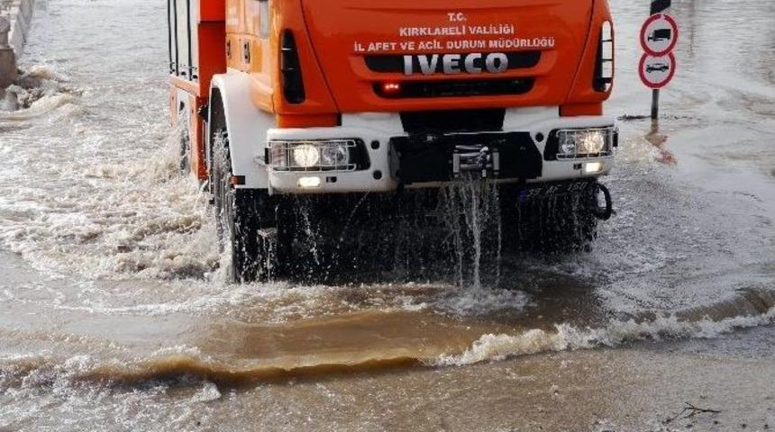 Edirne’de Yol Açma Çalışmaları Sürüyor