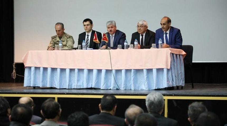 Kars&rsquo;ta &ldquo;okul G&uuml;venliği Ve Uyuşturucu İle M&uuml;cadele&rdquo; Toplantısı Yapıldı