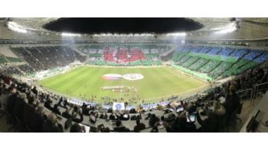 Bursa’da Türkiye Haritalı Koreografi