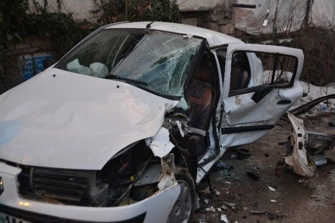 Başkent&rsquo;te Trafik Kazaları: 5 Yaralı