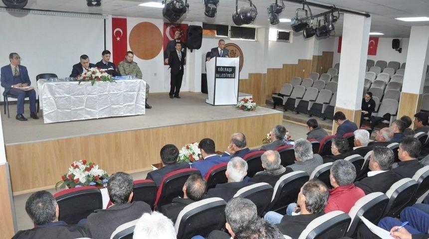 G&ouml;lbaşı İl&ccedil;esinde Okul G&uuml;venliği Toplantısı D&uuml;zenlendi
