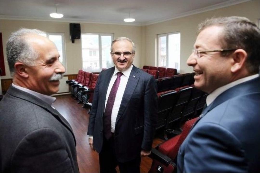 Vali Karaloğlu&rsquo;ndan Cemevine Ziyaret