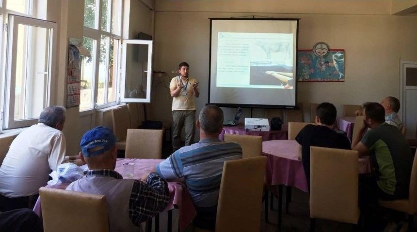 K&ouml;ylerde Bilin&ccedil;lendirme Eğitimleri Devam Ediyor