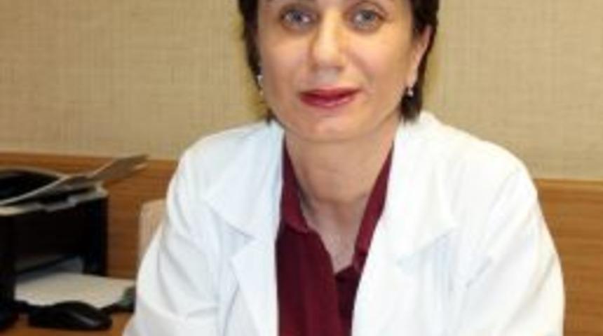 Gen&ccedil;lerdeki Sivilce Ve T&uuml;ylenmenin Nedeni Fast Food Olabilir