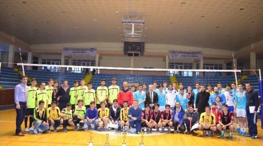 Filede Şampiyon&rsquo;un Adı Değişmedi