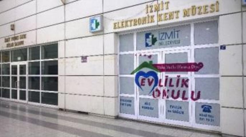 İzmit&rsquo;te Evlilik Okulu A&ccedil;ılıyor