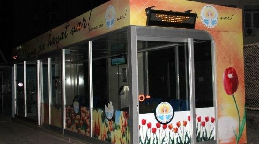 Klimalı Duraklar Evsizlerin Evi Oldu