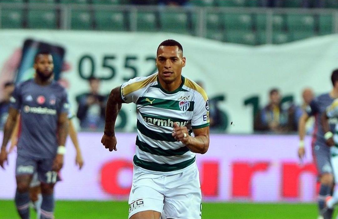 Spor Toto S&uuml;per Lig: Bursaspor: 2 - Beşiktaş: 1 (ilk Yarı)