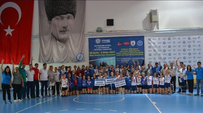 2. Lig Kadınlar Voleybol Turnuvası Sona Erdi