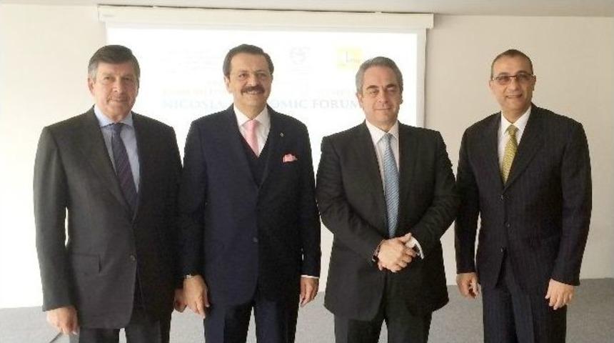 Lefkoşa Ekonomi Forumu&rsquo;ndan Kıbrıs İ&ccedil;in &lsquo;m&uuml;zakereler Başlasın&rsquo; &Ccedil;ağrısı