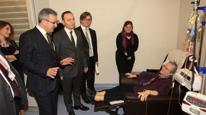 Başkan K&ouml;şker Onkoloji Hastalarına Moral Oldu
