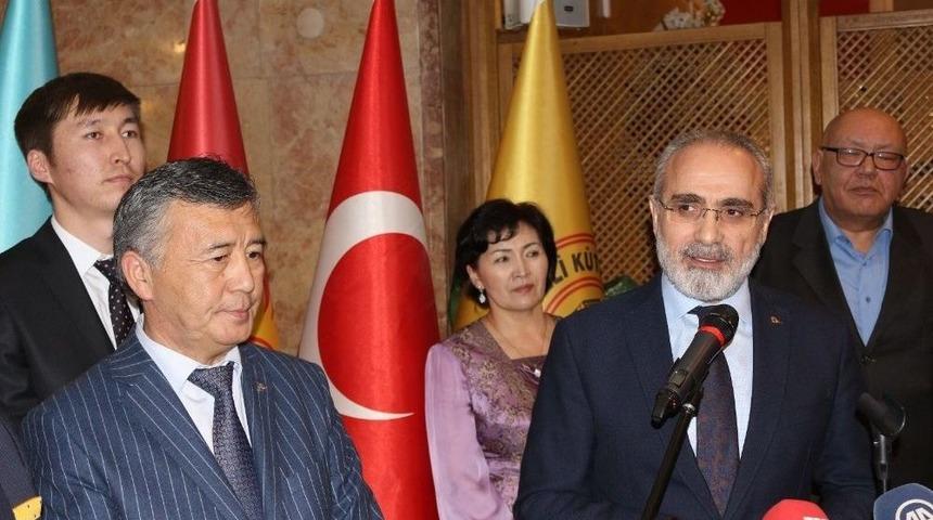 Kırgız Yazar Cengiz Aytmatov Ankara&rsquo;da Anıldı