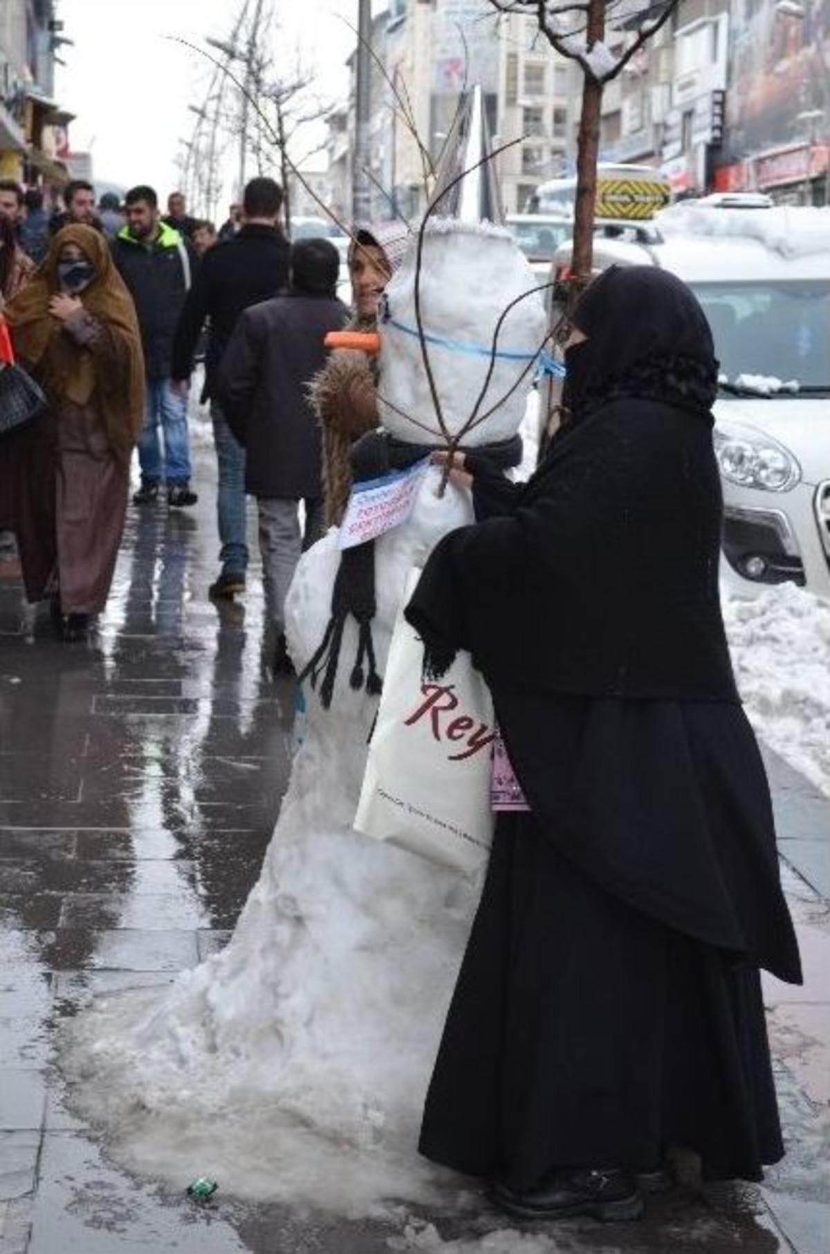 &ldquo;fotoğraf &Ccedil;ektirmek Beleş&rdquo;