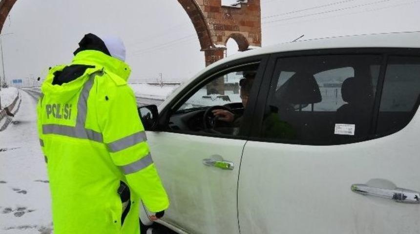 Patnos&rsquo;ta Kar Yağışı