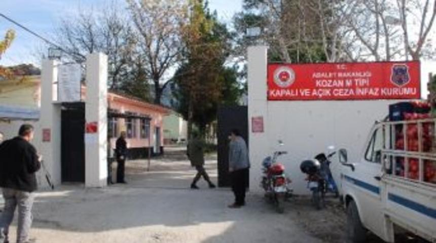Kozan Cezaevi&rsquo;nden Bir H&uuml;k&uuml;ml&uuml; Firar Etti