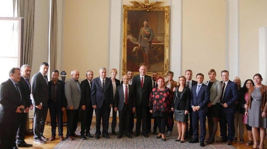 Başkan Akg&uuml;n&rsquo;e Almanya&rsquo;dan Anlamlı Ziyaret