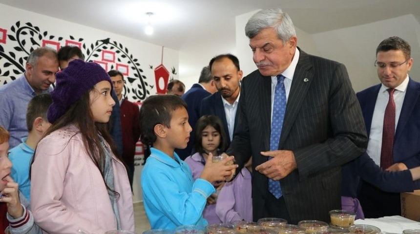 Bilgievlerinde İlk Ders Başkan Karaosmanoğlu&rsquo;ndan