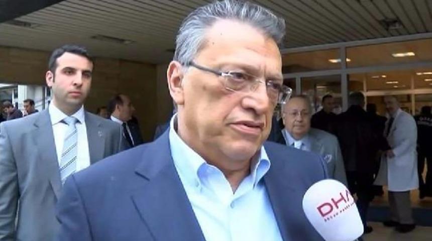 Mesut Yılmaz, Yaşar Kemal'i Ziyaret Etti