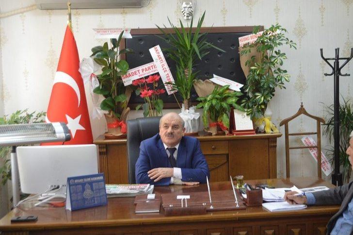 (özel Haber) Teröre İnat İlçesine Hizmet İçin Gece Gündüz Çalışıyor G3