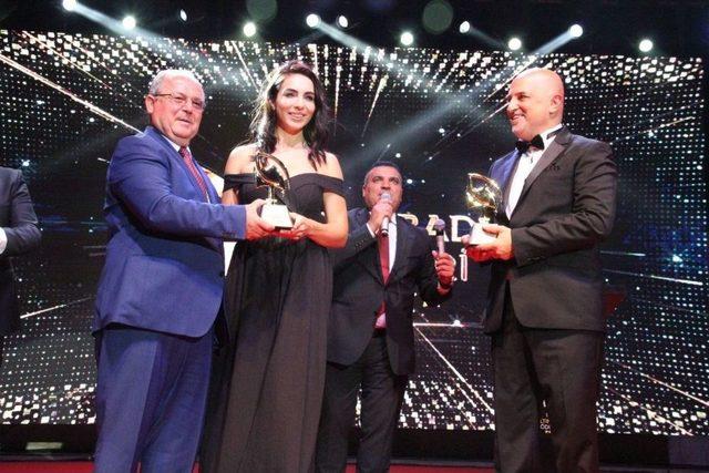 1. Altın Badem &Ouml;d&uuml;lleri Sahiplerini Buldu 3