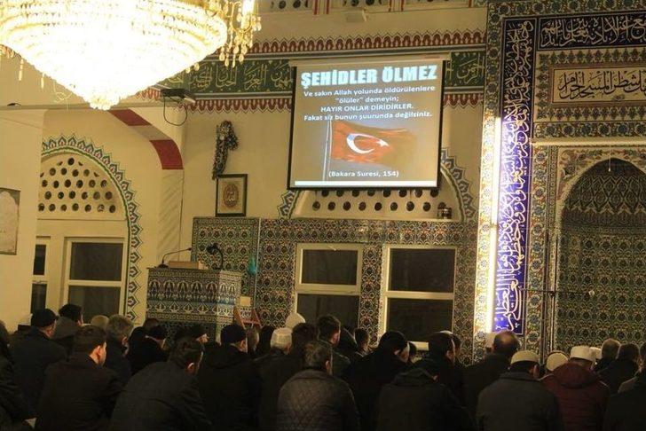 Bartınlılar, Mehmetçikler İçin Sabah Namazında Buluştu G3