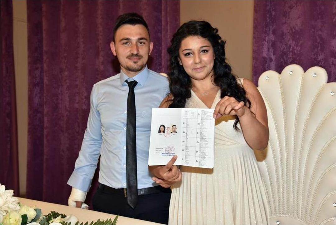 1 G&uuml;nl&uuml;k Evli &Ccedil;ifti &Ouml;l&uuml;m Ayırdı