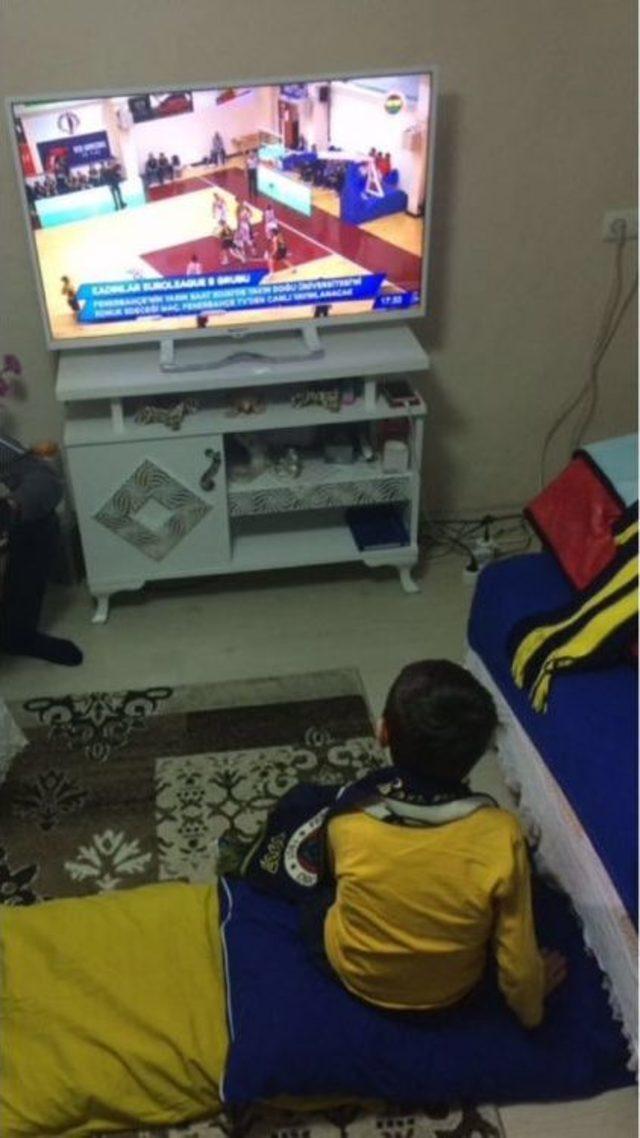 (özel Haber) Narkozun Etkisiyle Fenerbahçe Marşı Söyleyen Çocuk Hastaneyi Başına Topladı 1