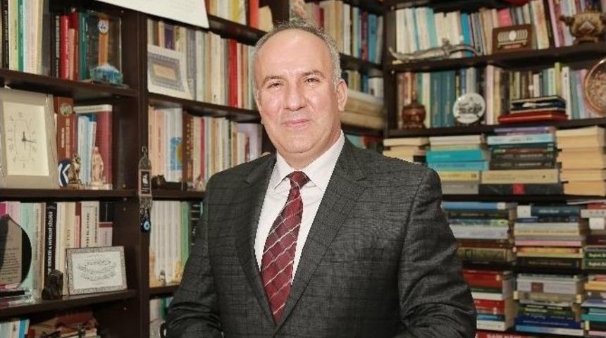 Er&uuml; Edebiyat Fak&uuml;ltesinden Cevizcan &Uuml;niversitesi&rsquo;ne Kitap Yardımı