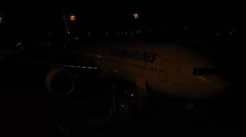 Thy'nin Los Angeles U&ccedil;ağı Sorunsuz Şekilde Indi