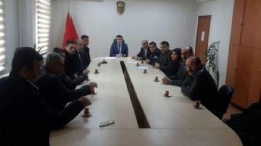 &Ccedil;avdarhisar&rsquo;da Okulların Dış G&uuml;venliği Toplantısı Yapıldı