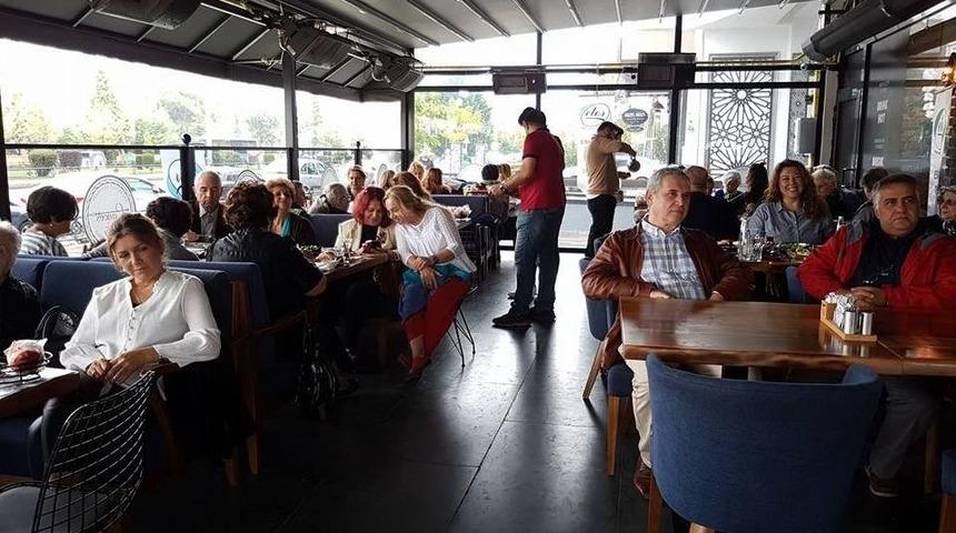 Eskişehir Toplum Ve Sanat Derneği &Uuml;yeleri &rsquo;g&uuml;z Kahvaltısı&rsquo;nda Buluştu