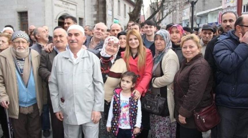 Alaplı&rsquo;da 68 Kişilik Umre Kafilesi Kutsal Topraklara Uğurlandı