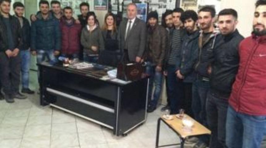 &Ouml;ğrencilerden Başkan Keskin&rsquo;e Teşekk&uuml;r Ziyareti