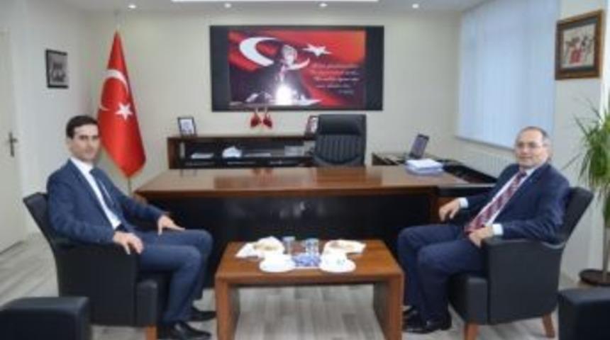 G&ouml;rdes Kaymakamı Bilgin&rsquo;den Selendi Kaymakamına Ziyaret