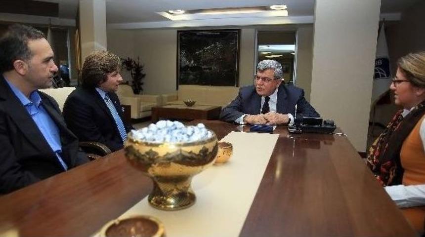 Başkan Karaosmanoğlu; &lsquo;&rsquo;stk&rsquo;ların &Ouml;nceliği Gen&ccedil;ler Olmalı&rsquo;&rsquo;