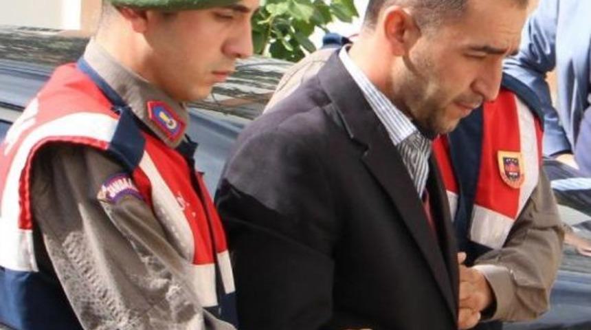 Cinayet Ş&uuml;phelisi: Arkamı D&ouml;nd&uuml;ğ&uuml;mde Silahına Davranınca Ateş Ettim