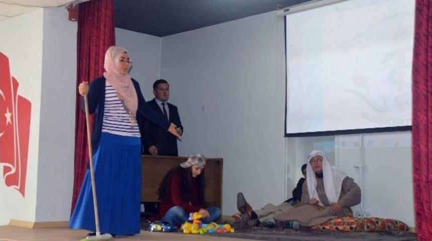 &Ouml;ğrencilerden D&ouml;nem Sonu Etkinliği