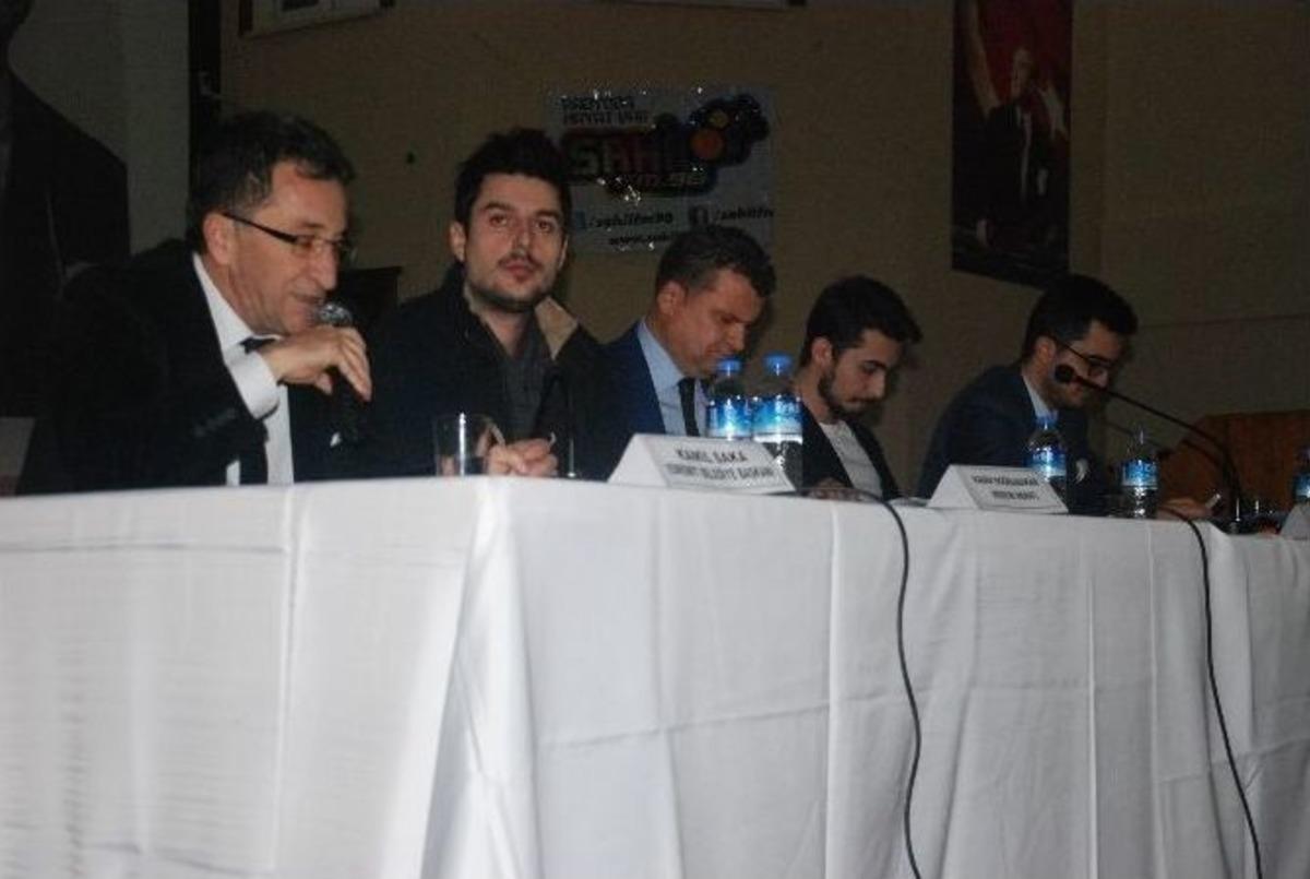 Edremit&rsquo;te Sosyal Medya S&ouml;yleşisi