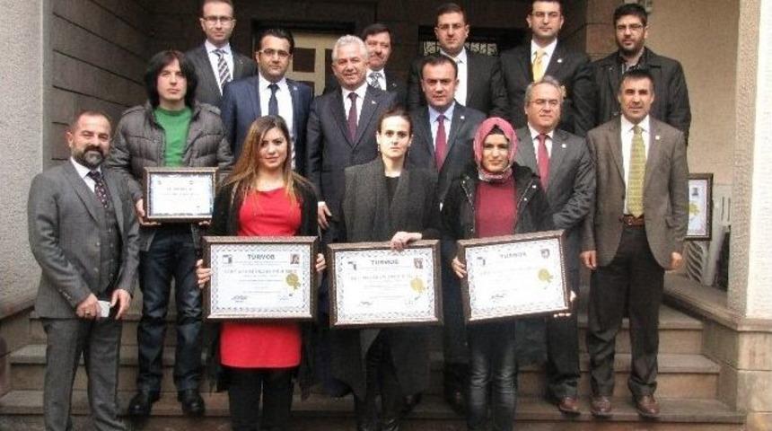 Mali M&uuml;şavirler Ruhsat Aldı