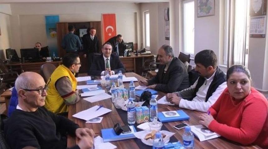 Meteoroloji Erzurum 12. B&ouml;lge M&uuml;d&uuml;r&uuml; Uygar Us, Kurum &Ccedil;alışmalarını Anlatmak İ&ccedil;in Basınla Bir Araya Geldi