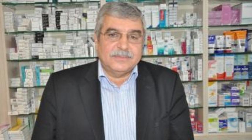 53. B&ouml;lge Niğde Eczacılar Odası Başkanı Ecz. Nihat &Ouml;zt&uuml;rk: