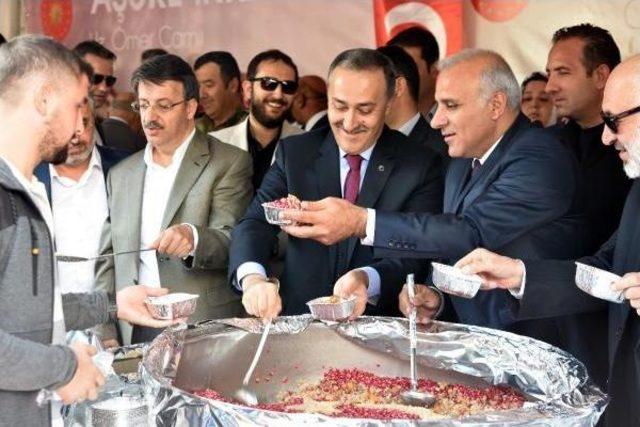 Van da 2 Bin Kişiye Aşure Dağıtıldı 1