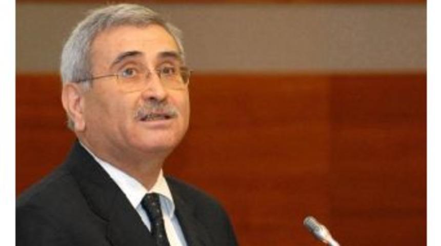 Turkey's Ex-Central Bank Governor Stands Behind His Words