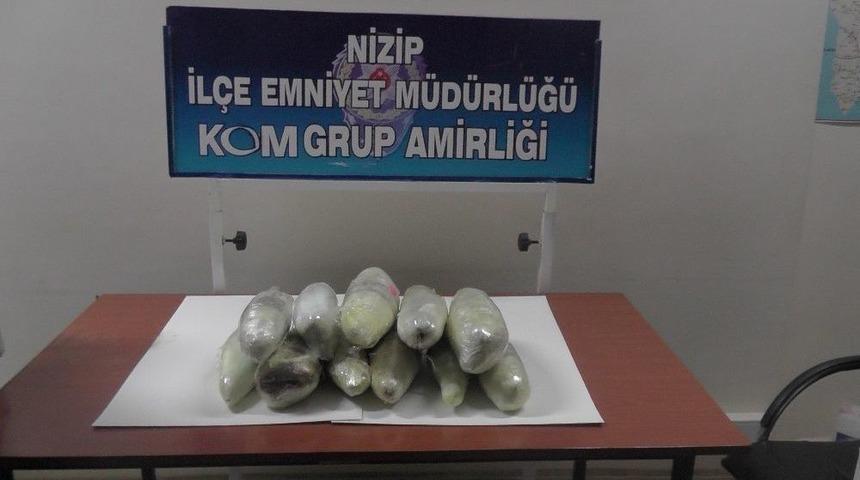 Benzin Tankına Gizlenmiş 7 Kilo Esrar Ele Ge&ccedil;irildi